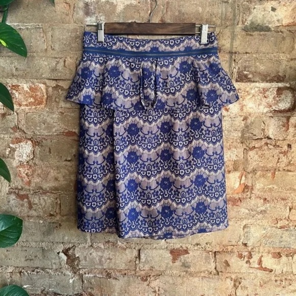 Skies Are Blue Cobalt Lace Mini Skirt. Small - Picture 1 of 7